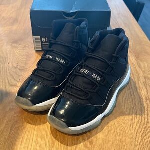 Nike Air Jordan 11 Retro BG Space Jam, Size 5.5Y (Women’s Size 7)